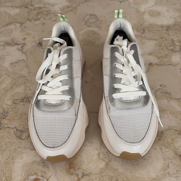 Kinetic™ Impact II Wonder Lace Women’s Sneakers - Picture 4 of 15